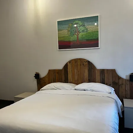 La Della Mandria 维纳利亚瑞勒